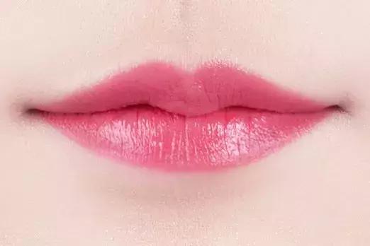 显白口红试色真实测评,适合夏季口红亲测