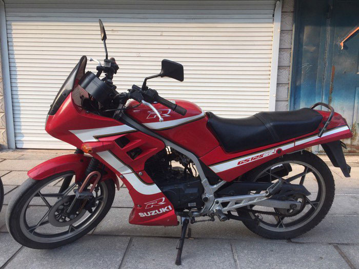 原装进口铃木gs125r王中王介绍,最老铃木王gs125