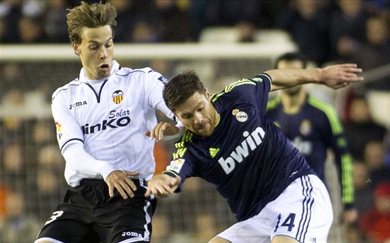 西班牙悼念仪式视频,卡纳莱斯西班牙国家队