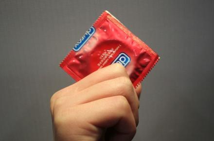 安全套能防止艾滋病,安全套可以防止艾滋病吗