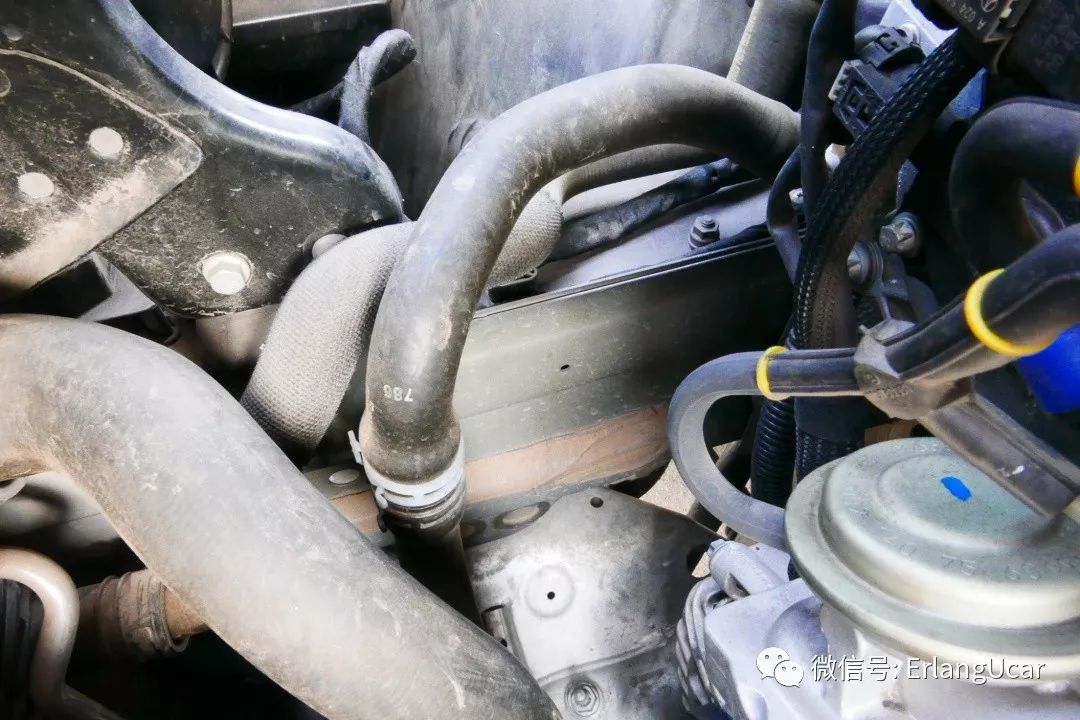 w204奔驰c300coupe,奔驰w204c200旅行版