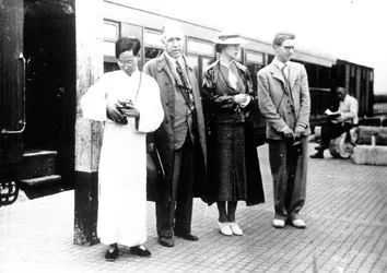 玻尔年轻时,玻尔年轻时的样子