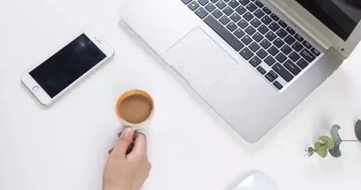 张泉灵说喜欢一个人,张泉灵当世界抛弃你时