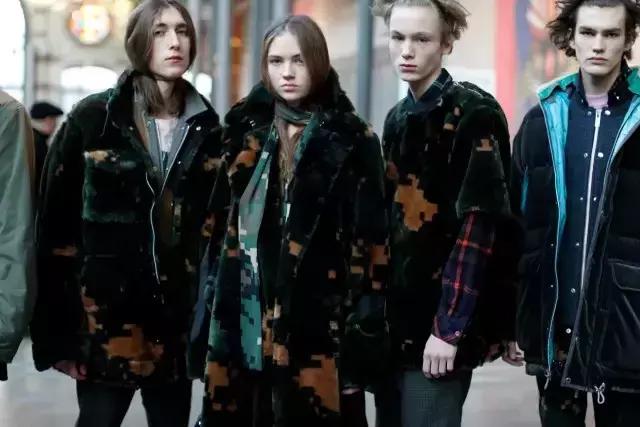 既可以混迹街头也可以穿正装,既能上班又能出去玩的穿搭