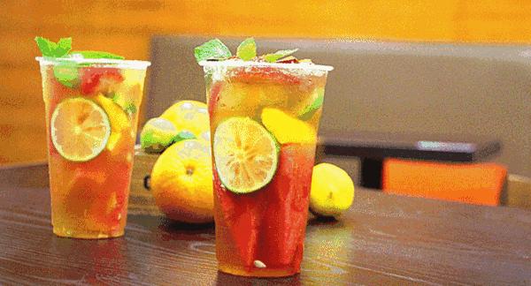 sprit和spirit的区别,spirit为什么被翻译成雪碧