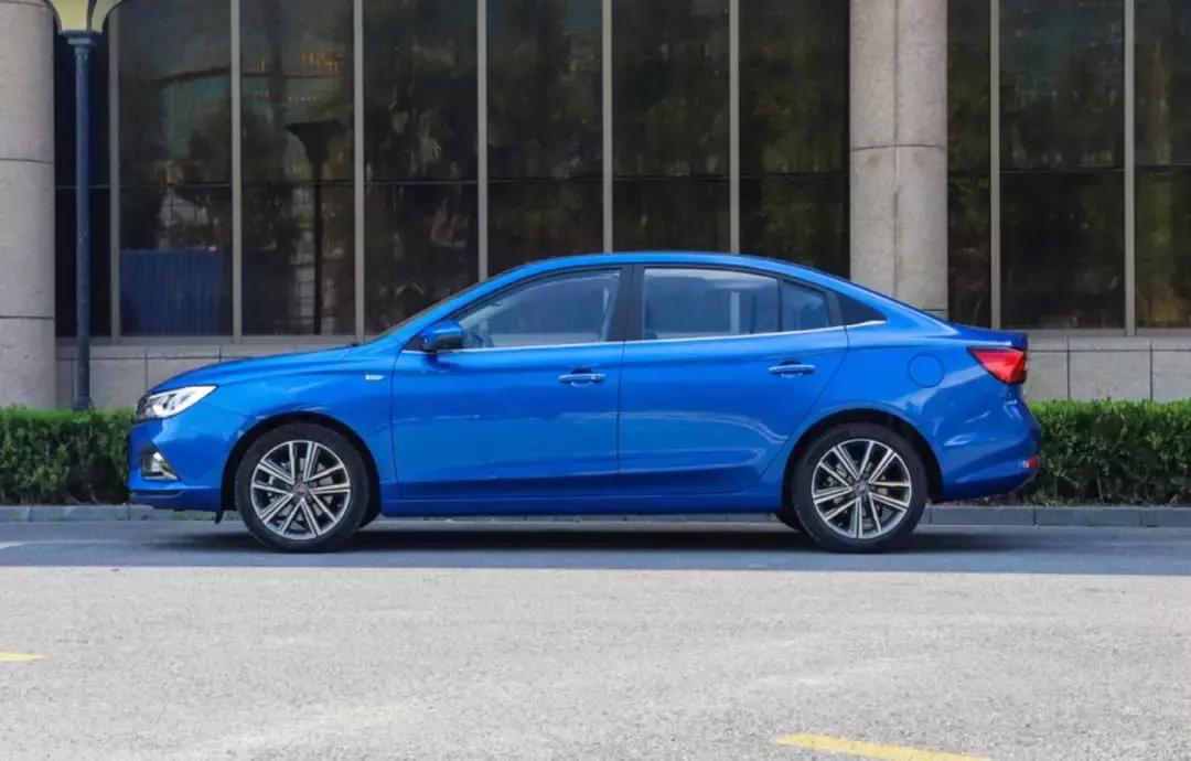 荣威i5试驾体验,荣威550新车评