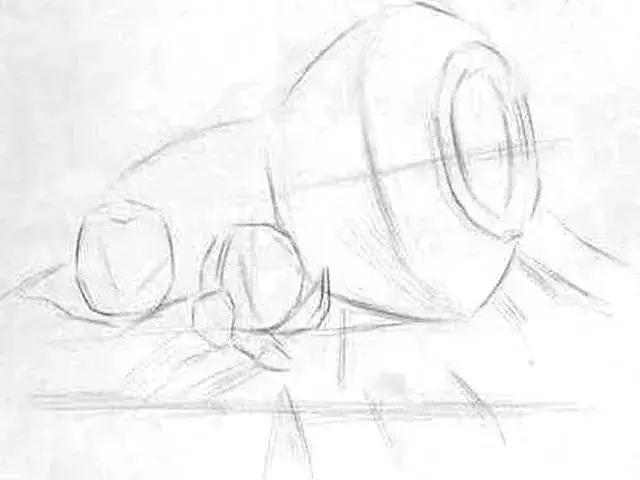 背景静物素描排线不清晰怎么办,素描练习排线时手部应用悬空吗