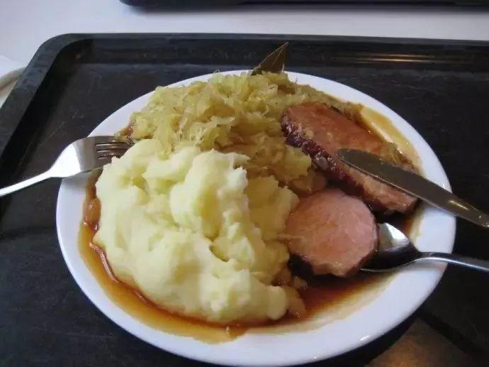 德国的两种特色美食简直好吃到爆,德国美食到底有多稀缺