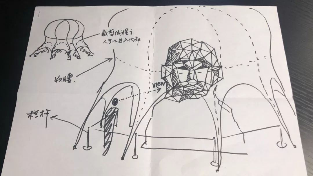 2018ADM有一张可以睡100人的床，大家躺平纯聊天……