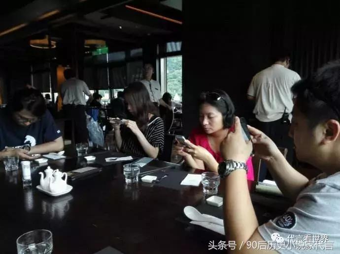 调查手机控的危害,手机控的严重后果