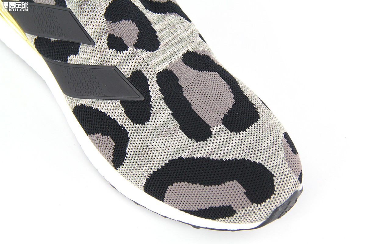 最流行的三双鞋子,最近很火的两双鞋