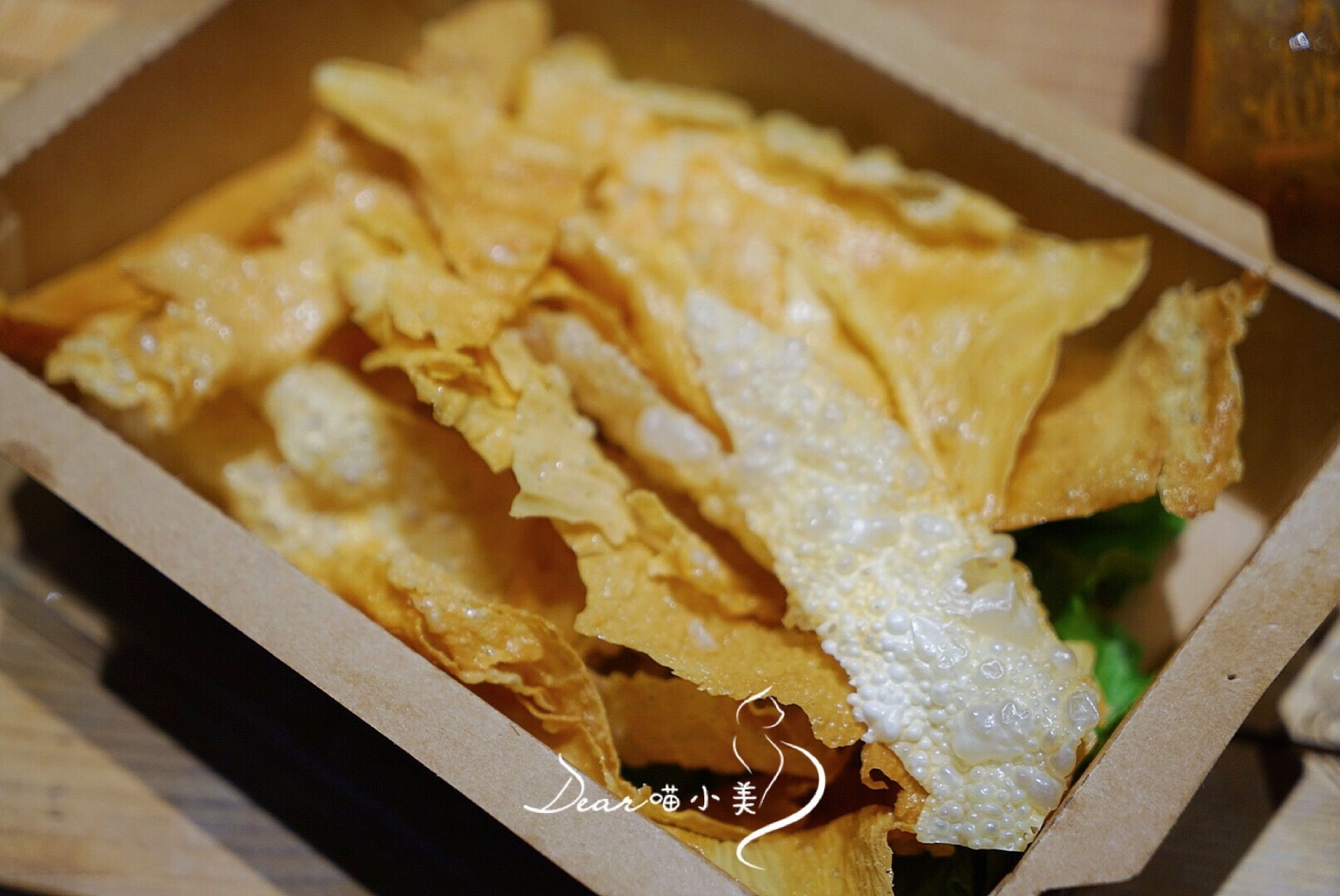 起风了降温了依然很热,起风了降温了多穿点衣服