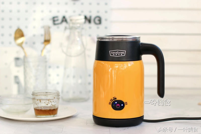 喉咙不适多喝金银花茶,秋天喉咙干燥有痰喝什么茶