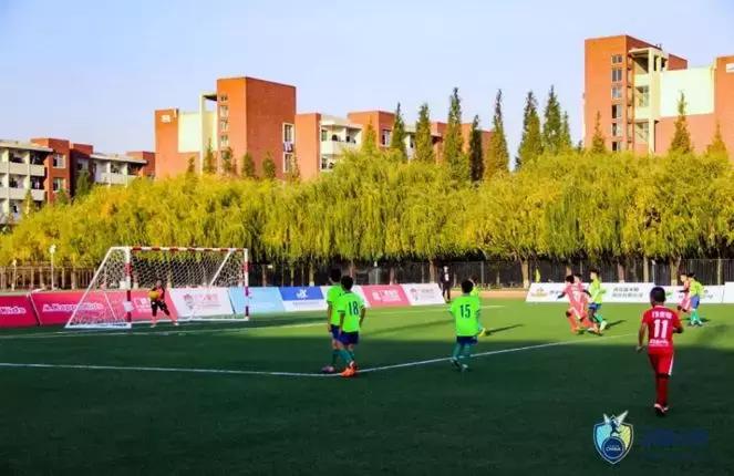 中国足球高光时刻打韩国3-0,扛起足球大旗