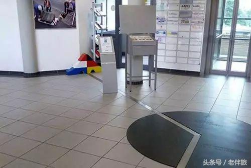 世界最细国界线,世界上奇葩的国界线竟然长这样