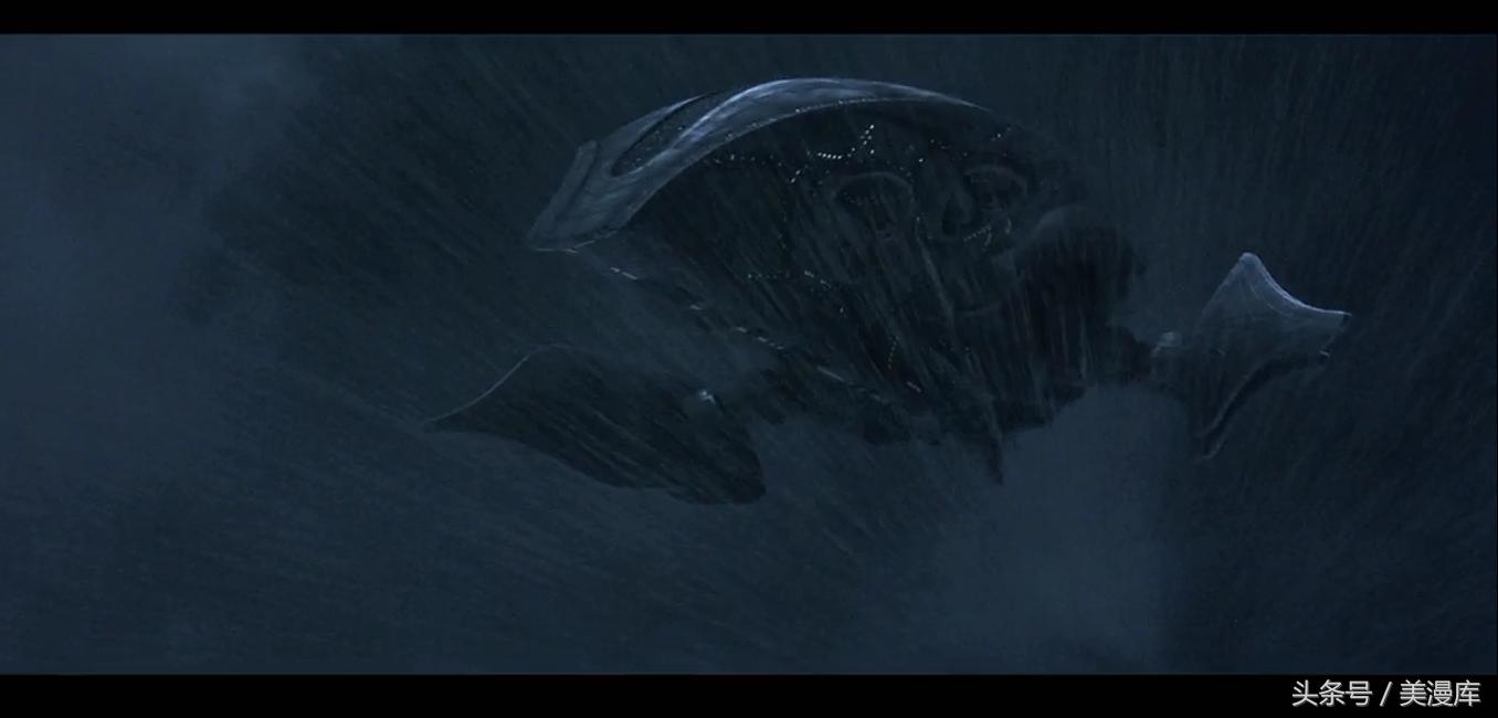 铁血战士强大在哪些方面?外星高科技*器武**打造宇宙最强大猎人