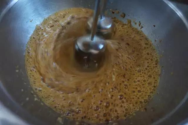 浓香的红枣糕，口感绵甜，小孩子和老人都很适合吃