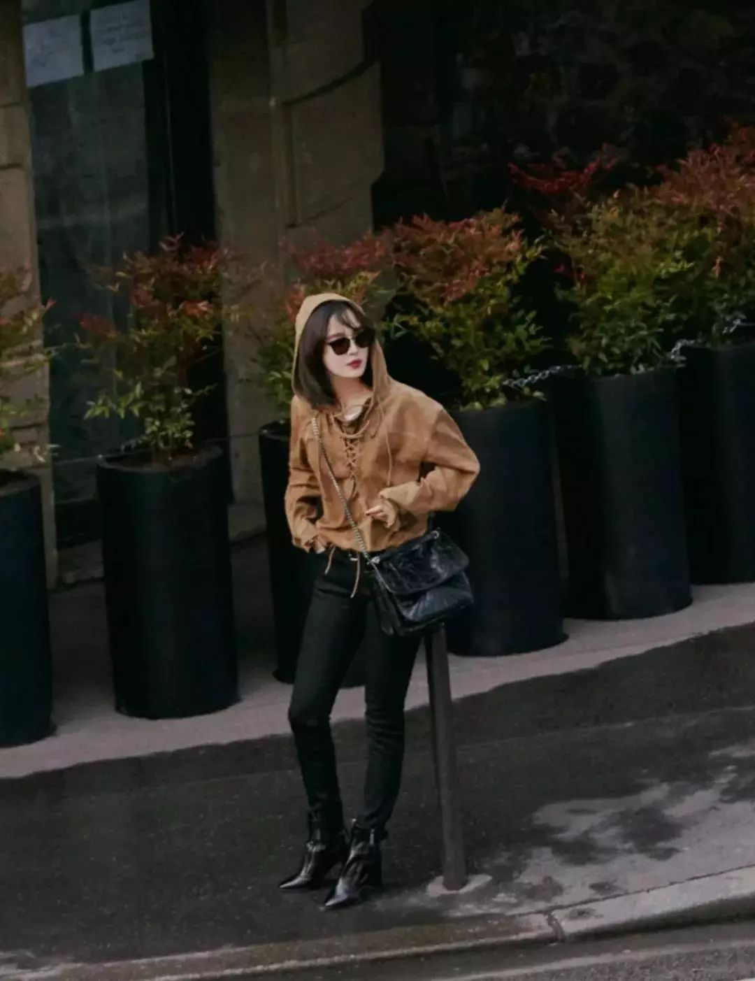 ysl的口红比其他的用料好嘛,ysl滋润口红色号推荐小黑条