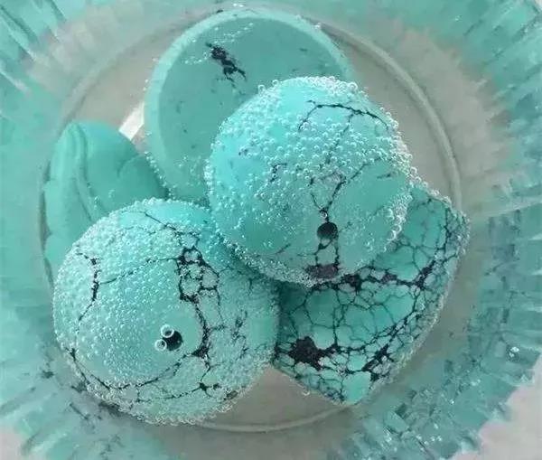 首饰用盐水检验真假,首饰怎么在不弄坏的情况下验真假