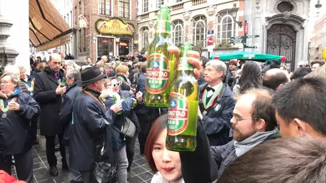 从中国开车来巴黎,从中国开车到欧洲