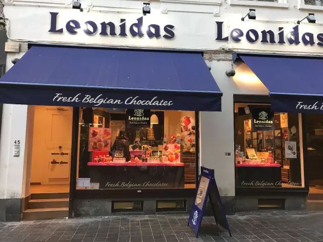 从中国开车来巴黎,从中国开车到欧洲