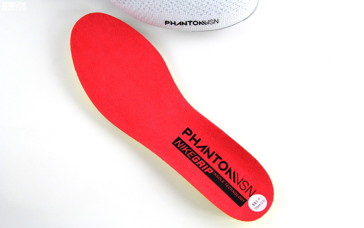 耐克暗煞phantomvsn2t,中场大师的球鞋