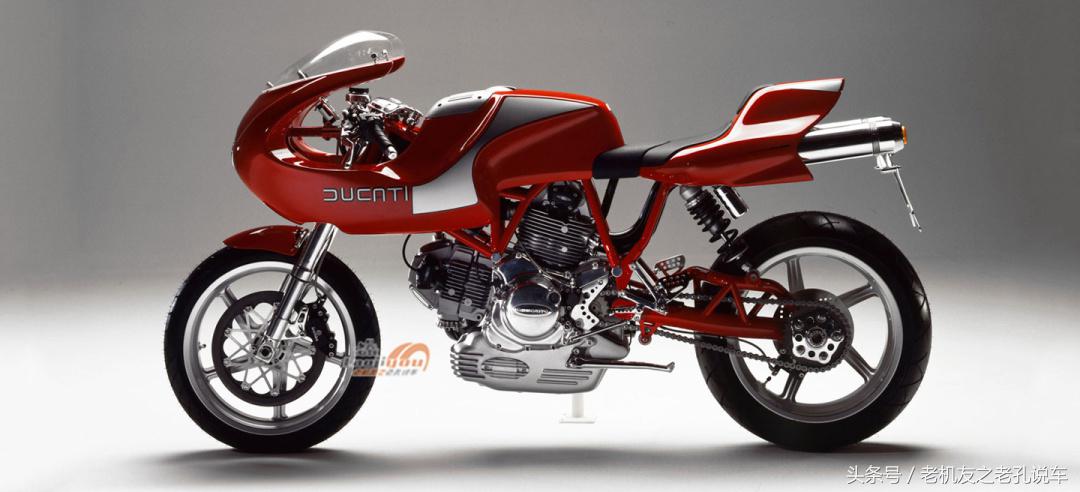 杜卡迪monster821vsscrambler1100,最老款杜卡迪怪兽