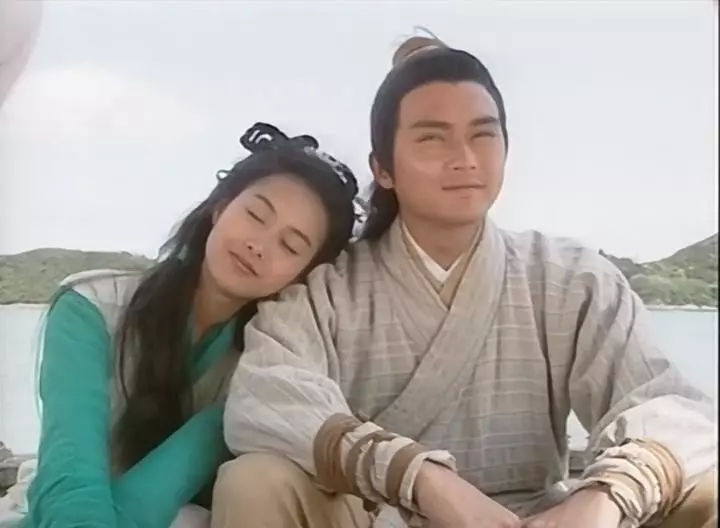 她翻译了《射雕》，外国人直呼：很遗憾人生五张，才开始看金庸