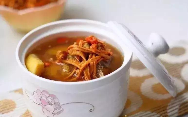 冬季养生第一秘药,中医经典道出冬季养生的奥秘