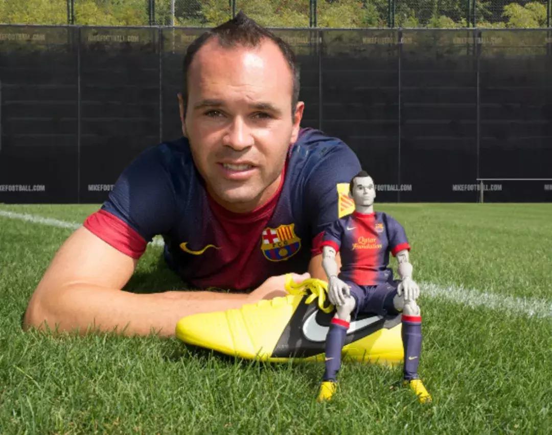 为什么阿迪耐克好的足球鞋停产了,为什么足球鞋和其他鞋不一样