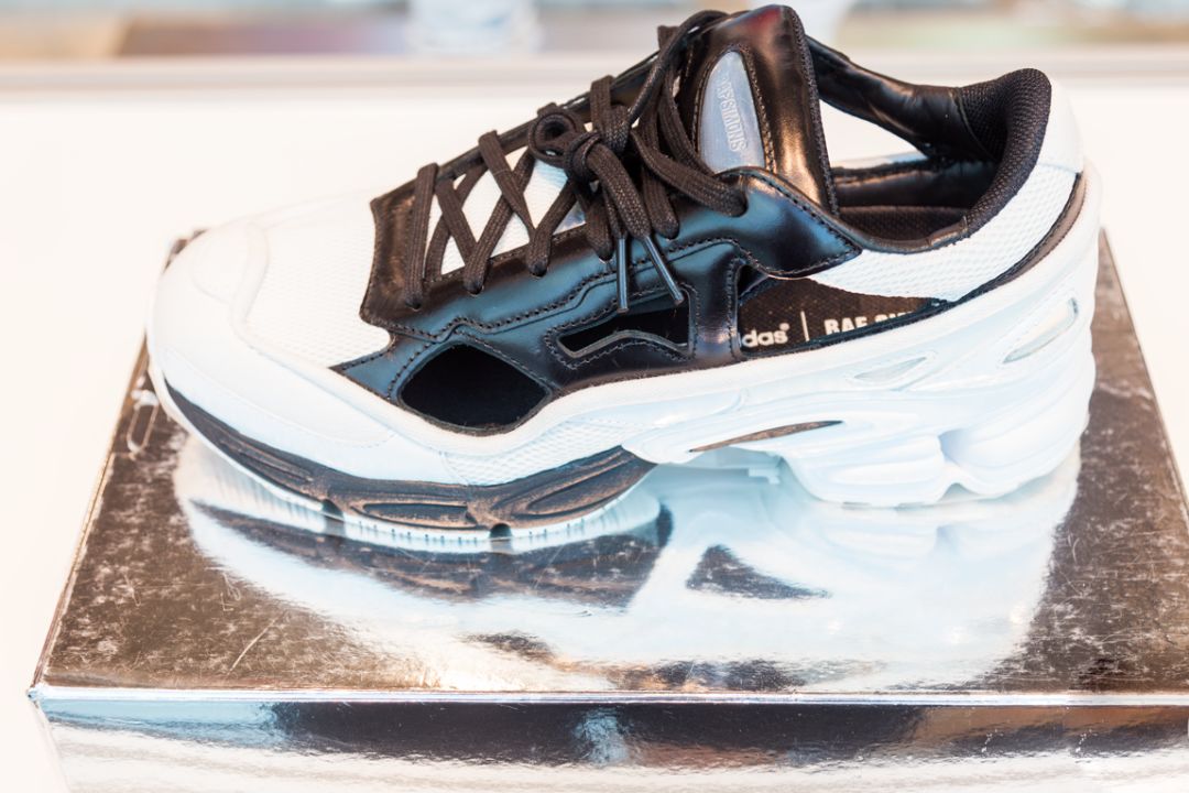 上塘路这家店从不开门？奇怪……这到底是什么神仙操作？