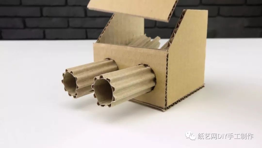 怎么用卡纸做战舰,卡纸做海盗战斗机