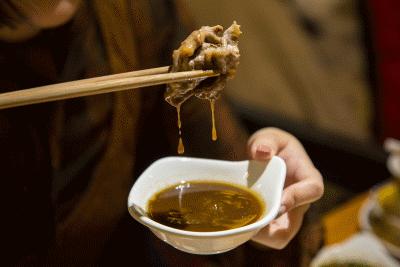 单日排队8万人的火锅,单日排队最多的火锅