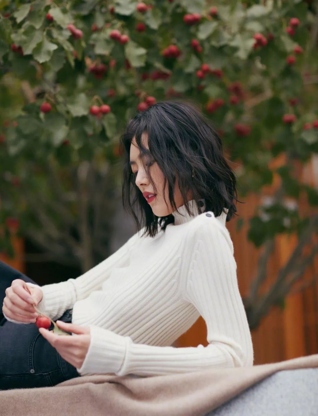 不是所有的羊绒衫都是柔软的么,质感柔软羊绒衫穿着舒服春秋