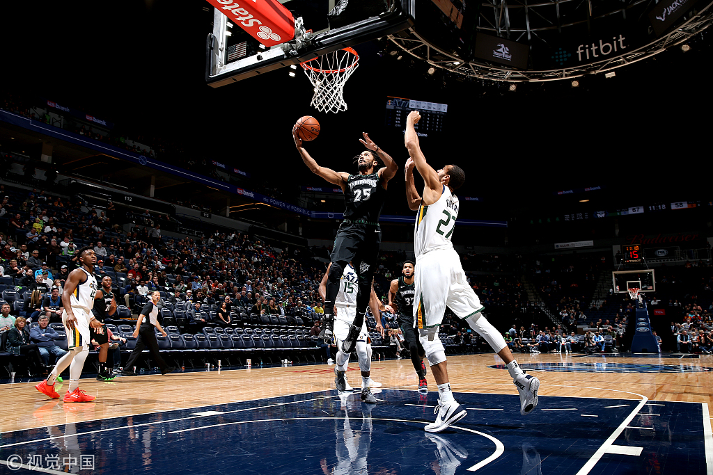 NBA今日球鞋精选：库里唐斯上脚万圣节特别款罗斯50分战靴诞生