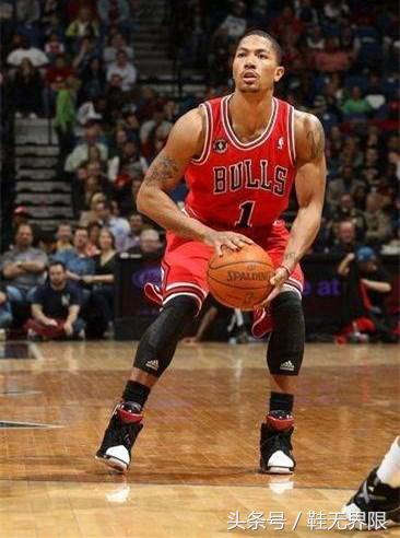 德里克罗斯上脚最后一代签名鞋,花有重开日玫瑰再绽放