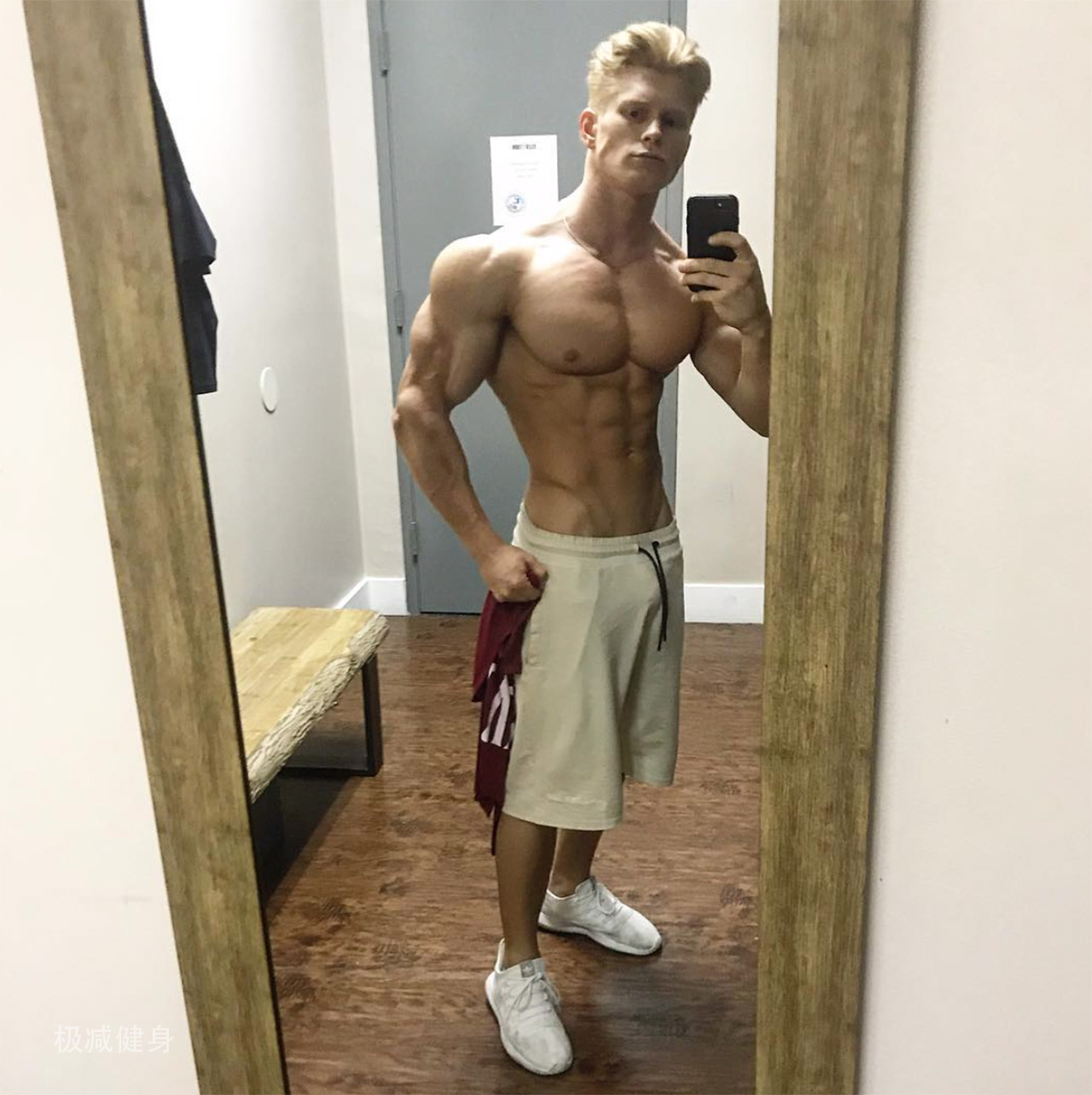 如何打造饱满胸肌上胸训练是关键,瘦子胸肌没肉怎么练