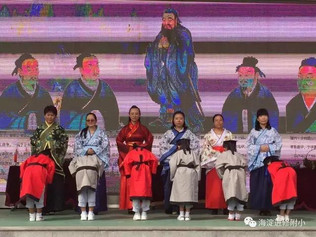 仁者师心牛来云:山的情怀,牛的坚毅