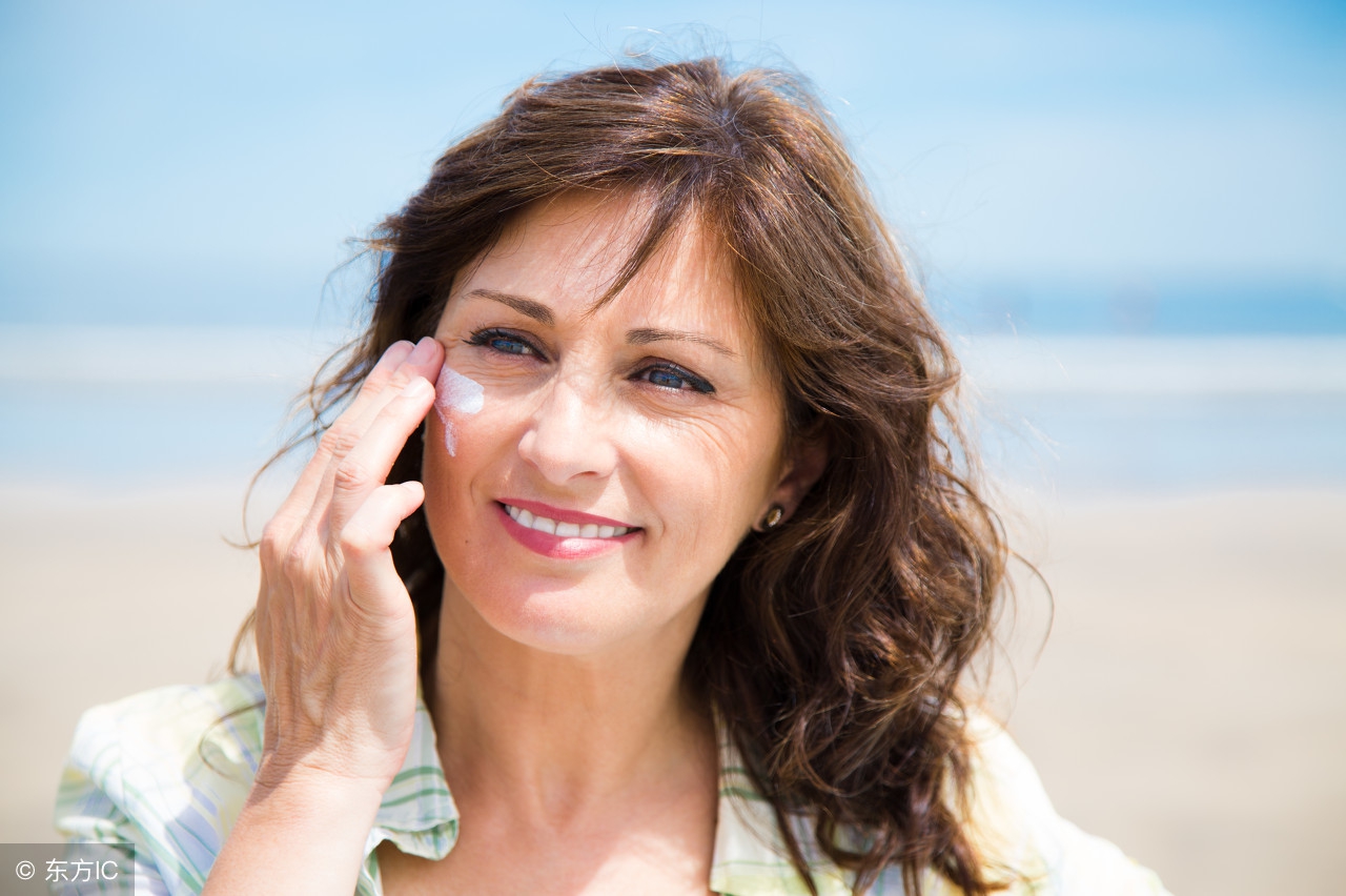 小孩脸上肤色不均是什么原因,三岁宝宝脸上肤色不均是什么原因