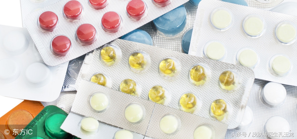 皮肤科单纯疱疹专家,上火嘴上起的疱疹什么原因