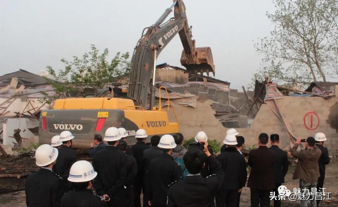 【昌江访谈】对话区城管局：以零容忍态度打击“两违”不歇气！