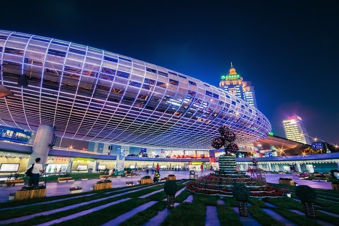 上海地铁附近景点推荐,上海地铁15号线沿线有哪些景点