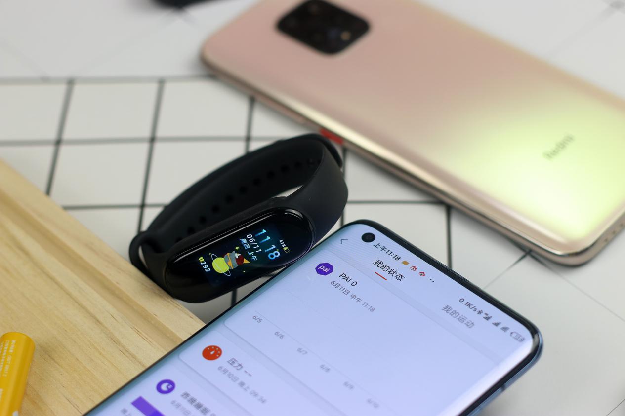 小米手环海外版,万事达卡官方旗舰店直播间