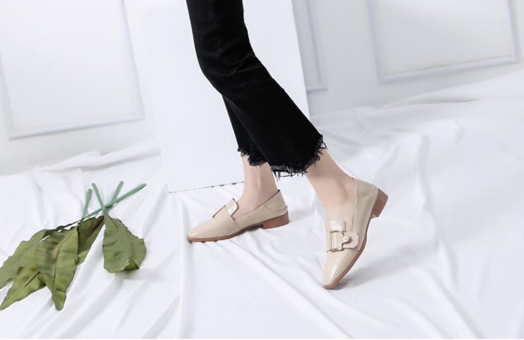 选鞋子技巧图片,有几种脚型怎样选鞋子