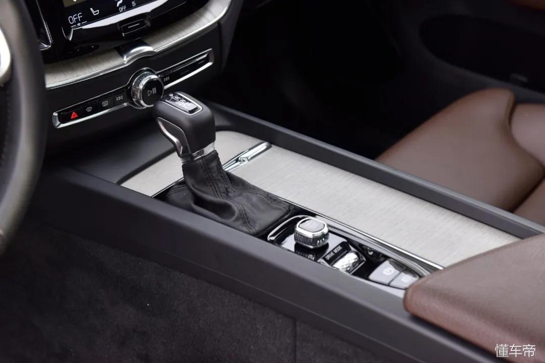 2013款沃尔沃xc90和2013款xc60,沃尔沃xc60与xc90车身尺寸对比