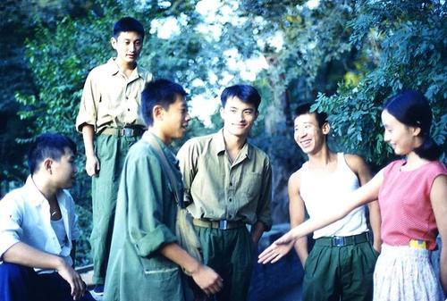 姜文的传奇情史完整,姜文周韵情史天涯