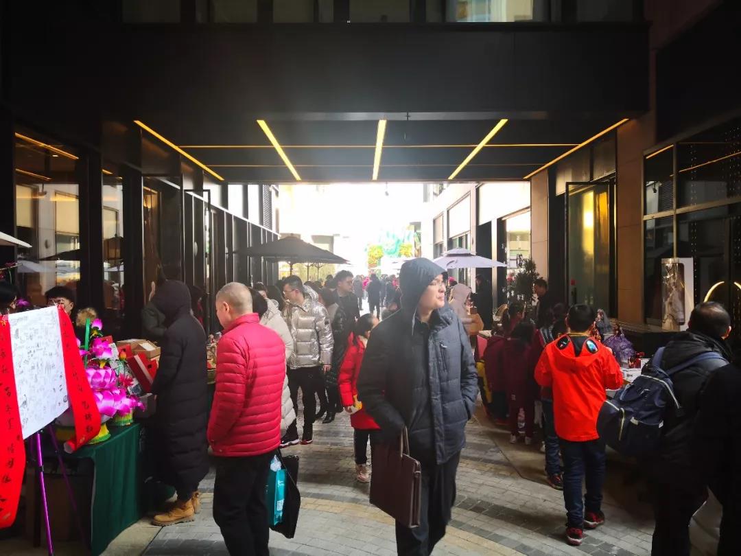 镇店之宝被顾客拿走,镇店之宝被客户秒了