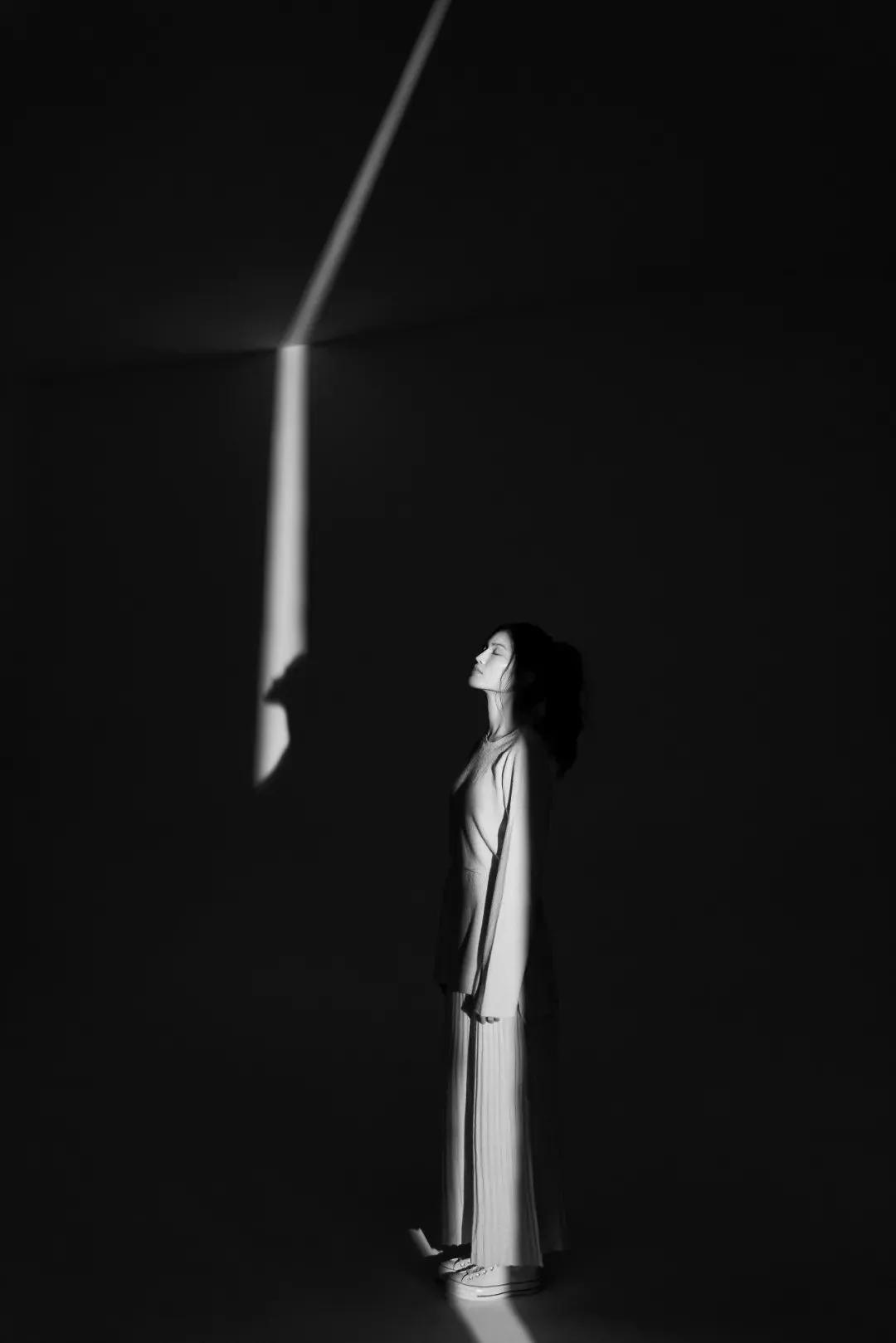 维密超模何穗健身,何穗40秒变脸