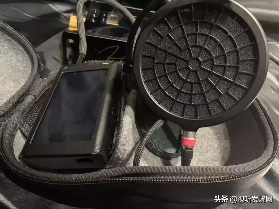 直推流行大耳MrspeakersEther2开箱简评