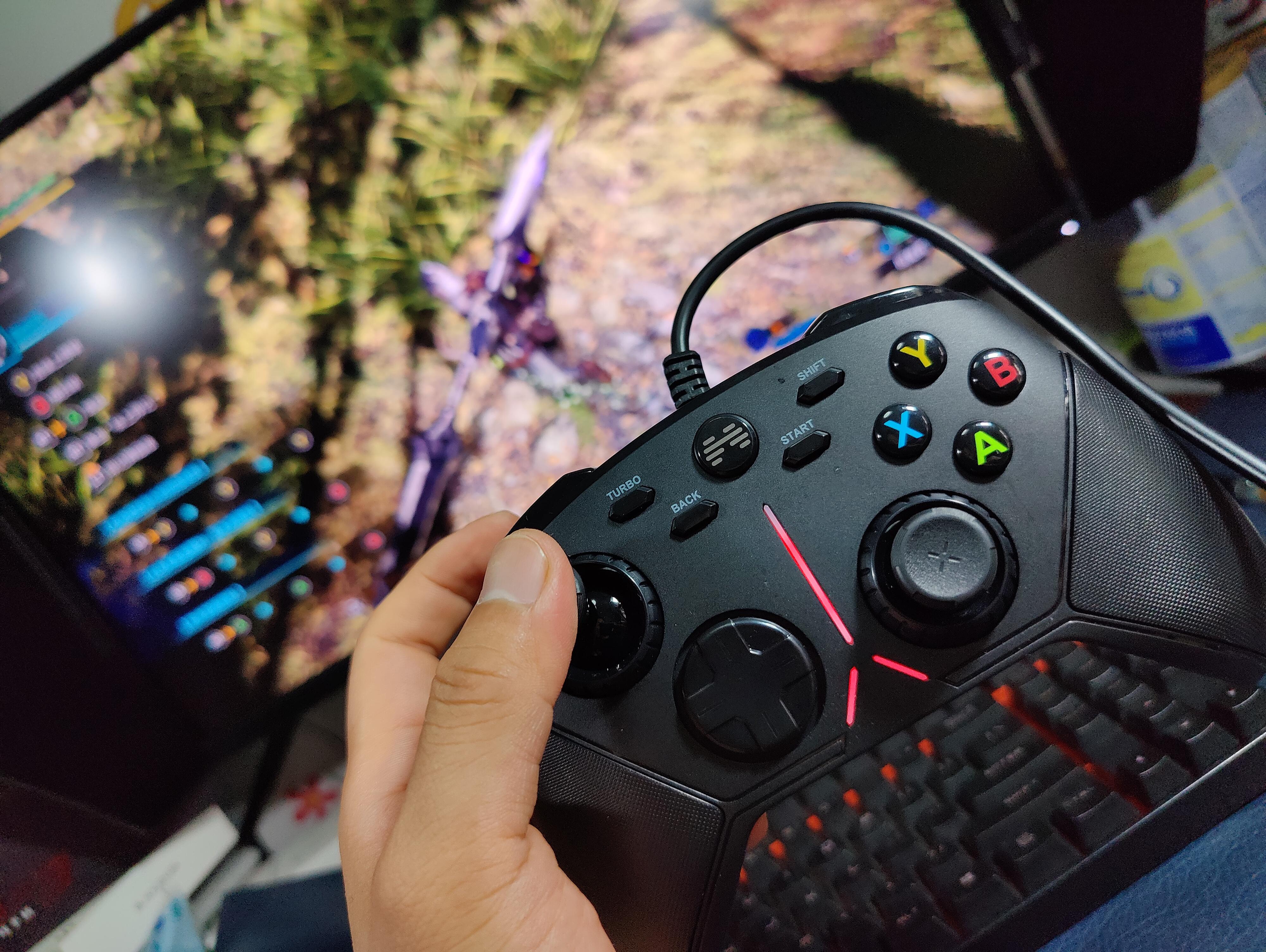 北通阿修罗3有线手柄,神操作游戏